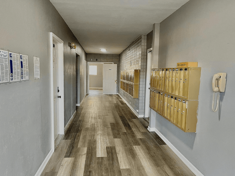 Toledo Apartment: 111 South Summit Street