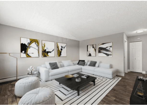 Brighton Apartment: 65 N Kuner Rd