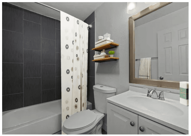 Brighton Apartment: 65 N Kuner Rd