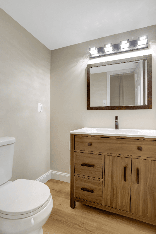 Alexandria Condo: 400 Madison Street