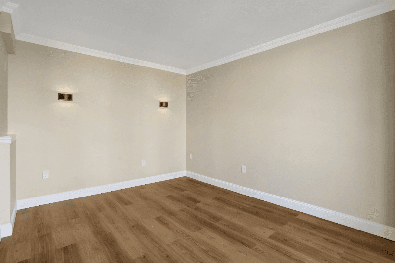 Alexandria Condo: 400 Madison Street