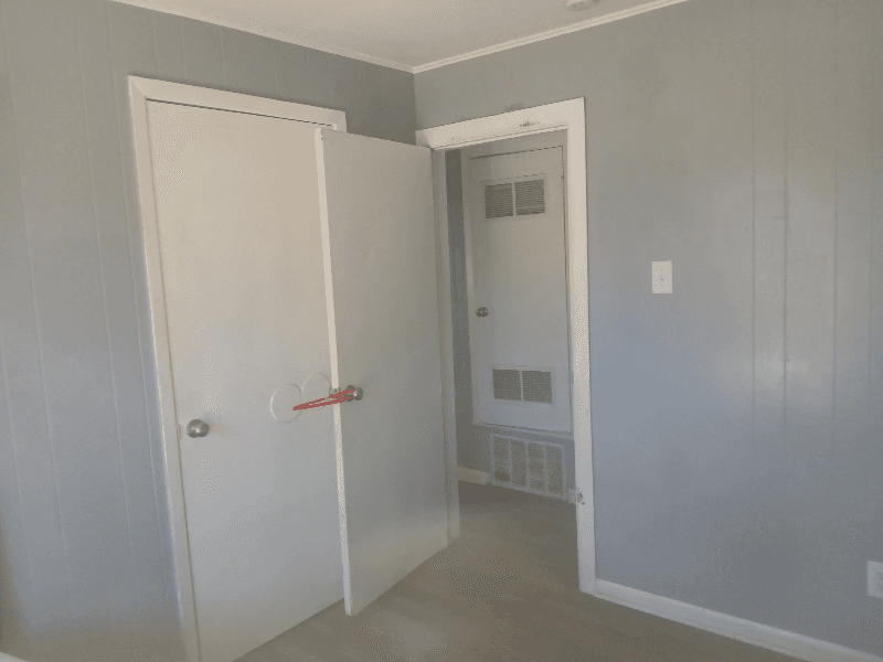 New Boston Apartment: 106 Davis St