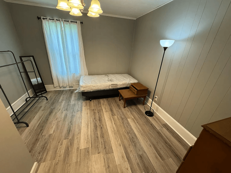 Thomasville Single Room: 11267 E US Hwy 64