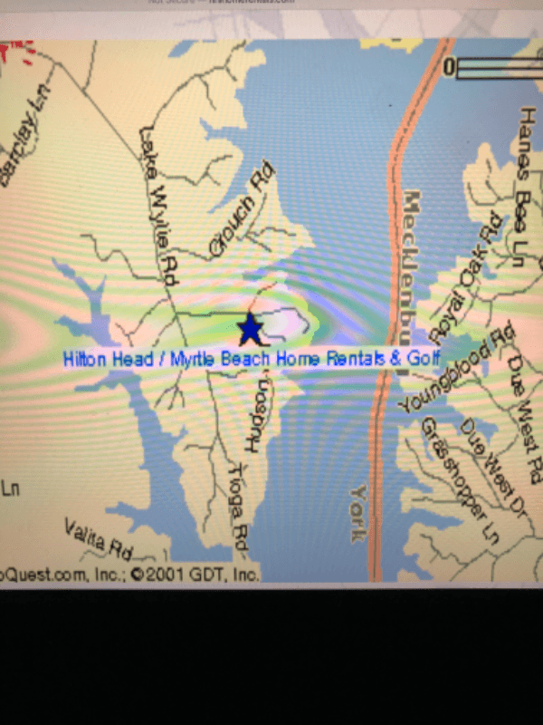Lake Wylie House: 5221 Green Cove Road
