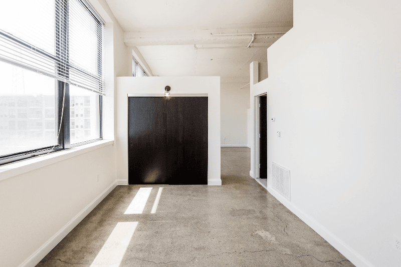 Detroit Apartment: 4600 Woodward