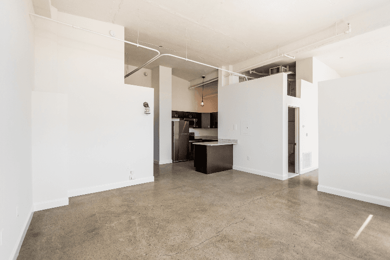 Detroit Apartment: 4600 Woodward