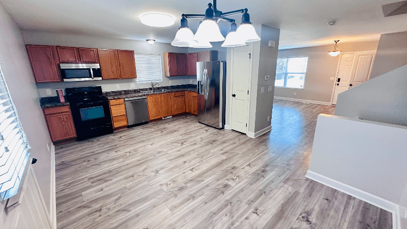 omaha House: 19404 x street