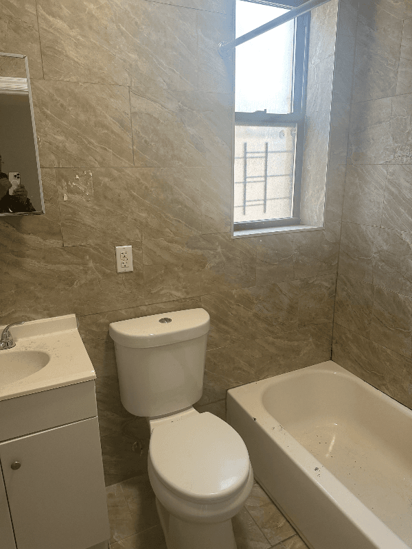 Bronx House: 54 Bolton Ave