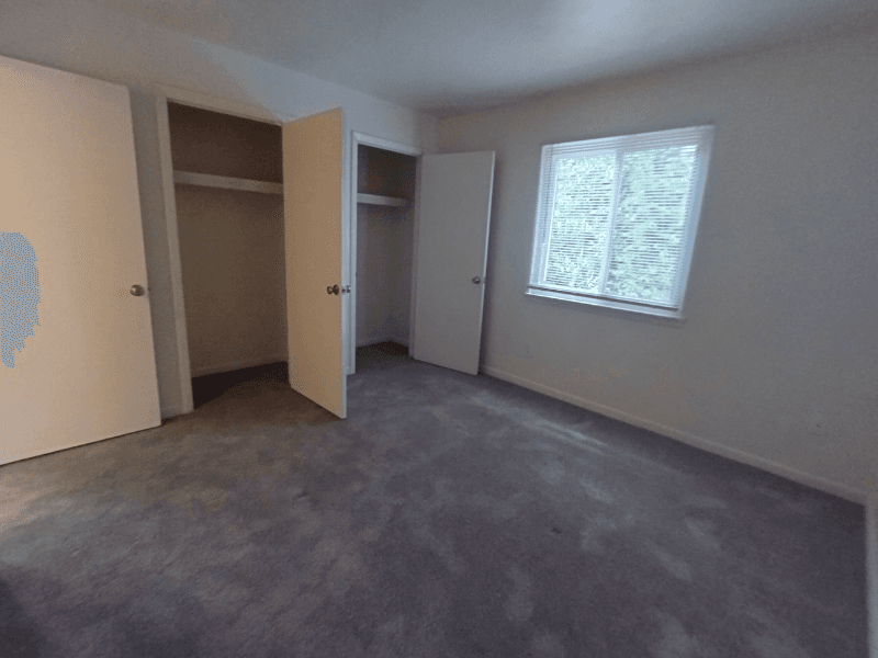Lynchburg Apartment: 600 Reusens Road