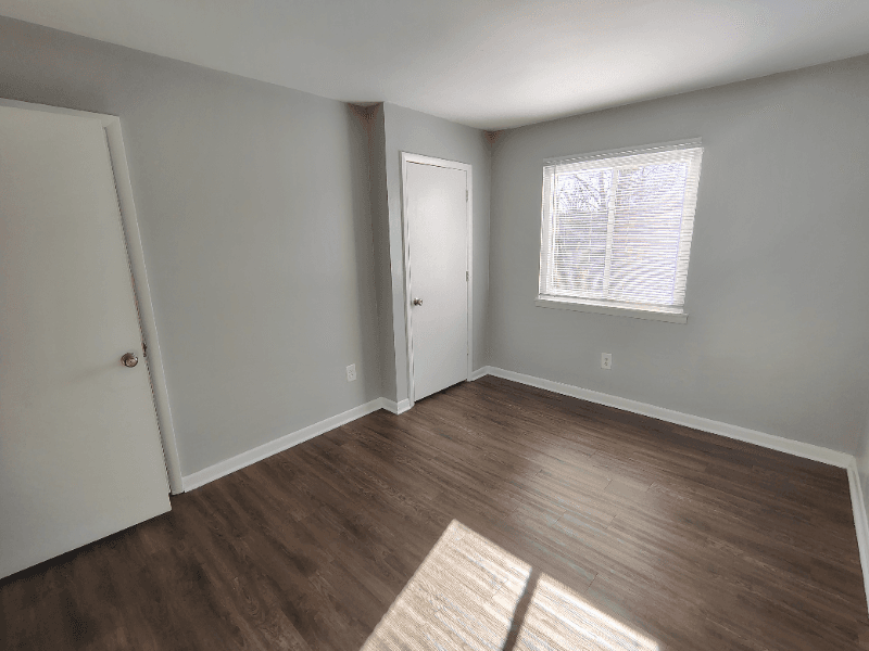 Lynchburg Apartment: 600 Reusens Road