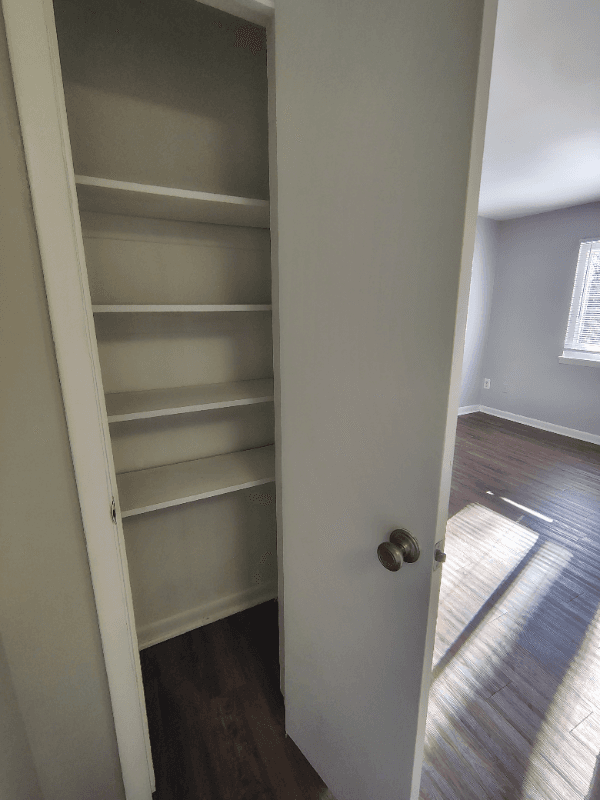 Lynchburg Apartment: 600 Reusens Road