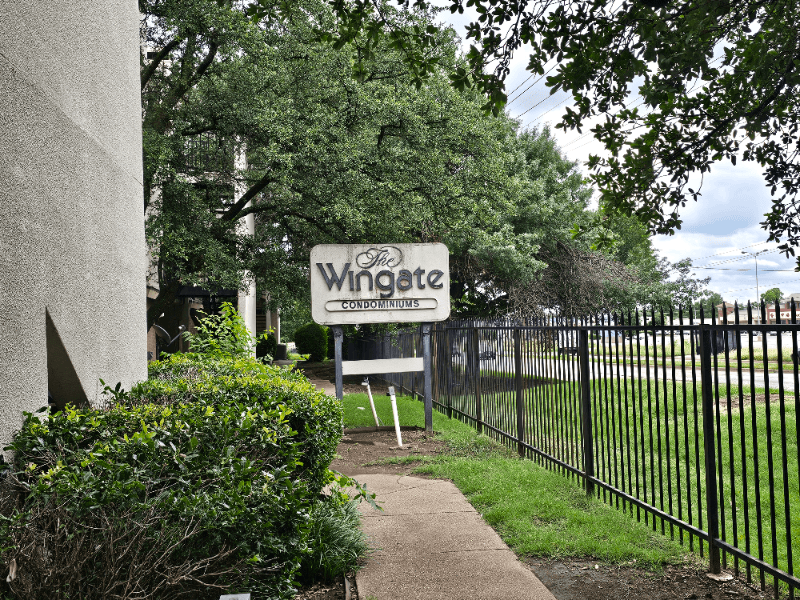 Dallas Condo: 9605 Walnut
