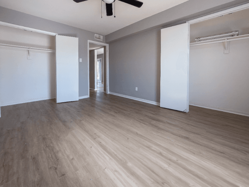 Baytown Apartment: 301 Tri City Beach Dr