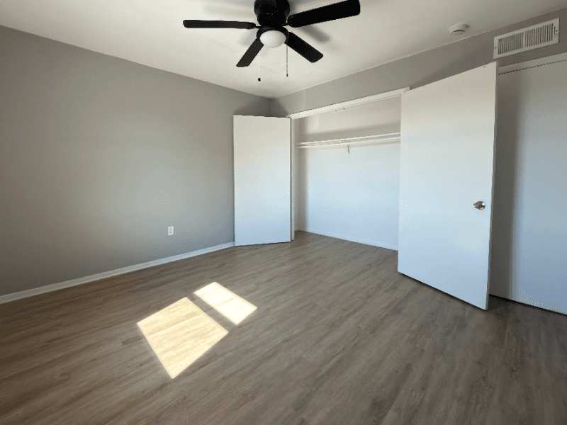 Baytown Apartment: 301 Tri City Beach Dr