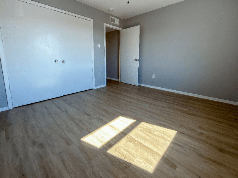 Baytown Apartment: 301 Tri City Beach Dr