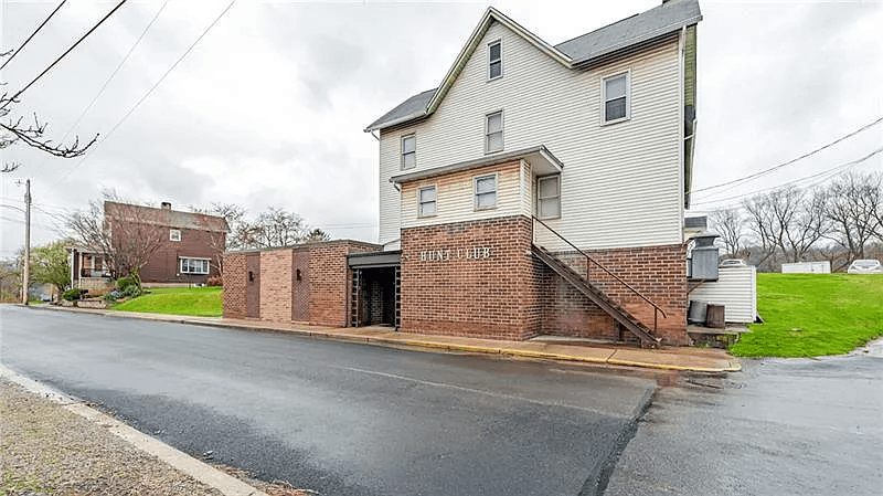 Greensburg Apartment: 1700 Washington Street