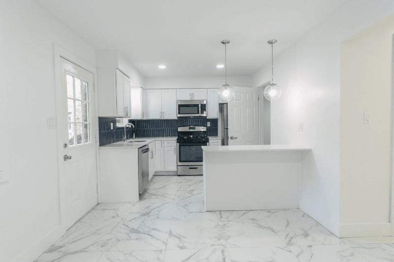 NORTH BRUNSWICK Apartment: 501 Adams Lane