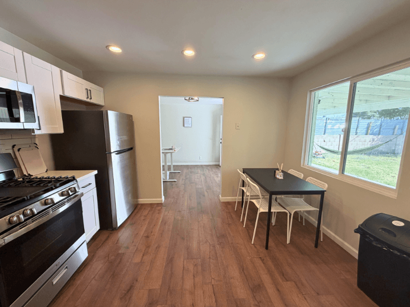 Tempe Single Room: 1325 E Don Carlos Ave