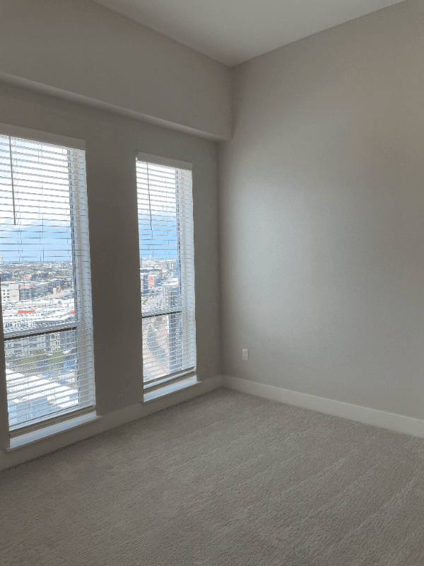 Denver Single Room: 2600 Wewatta Way