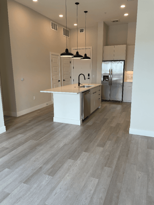 Denver Single Room: 2600 Wewatta Way