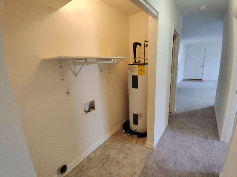 Lynchburg Apartment: 600 Reusens Road
