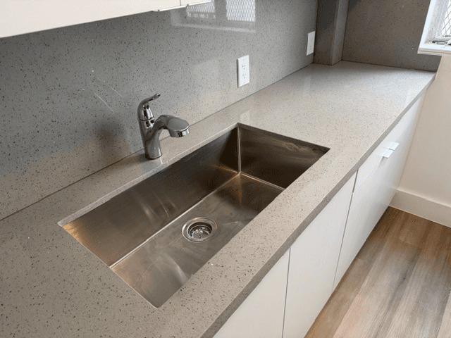 Miami Beach Apartment: 1044 Michigan Avenue