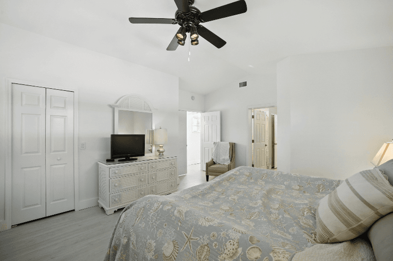 Naples Condo: 6000 Pinnacle Ln