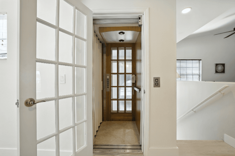 Naples Condo: 6000 Pinnacle Ln