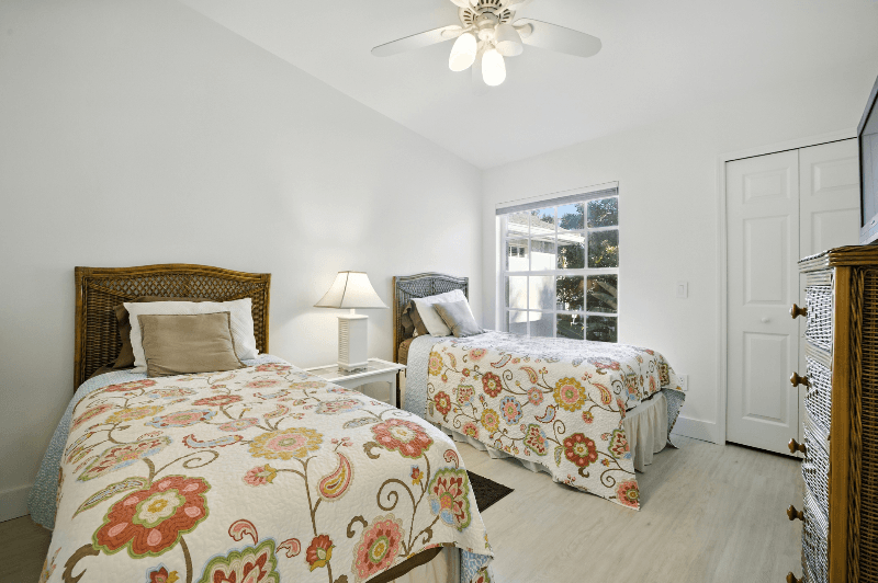 Naples Condo: 6000 Pinnacle Ln