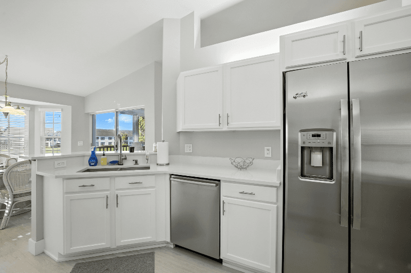 Naples Condo: 6000 Pinnacle Ln