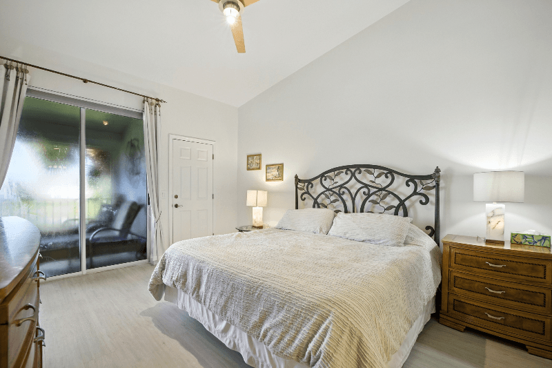 Naples Condo: 6000 Pinnacle Ln