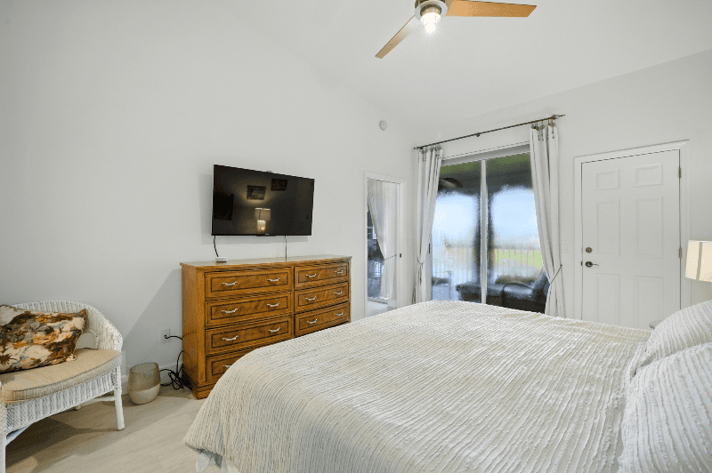 Naples Condo: 6000 Pinnacle Ln