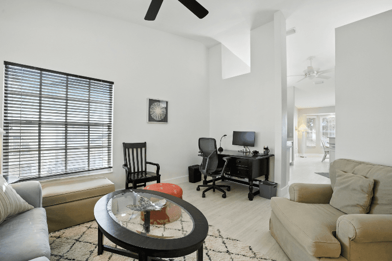 Naples Condo: 6000 Pinnacle Ln