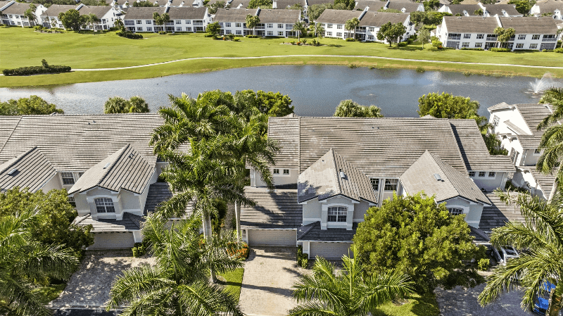Naples Condo: 6000 Pinnacle Ln
