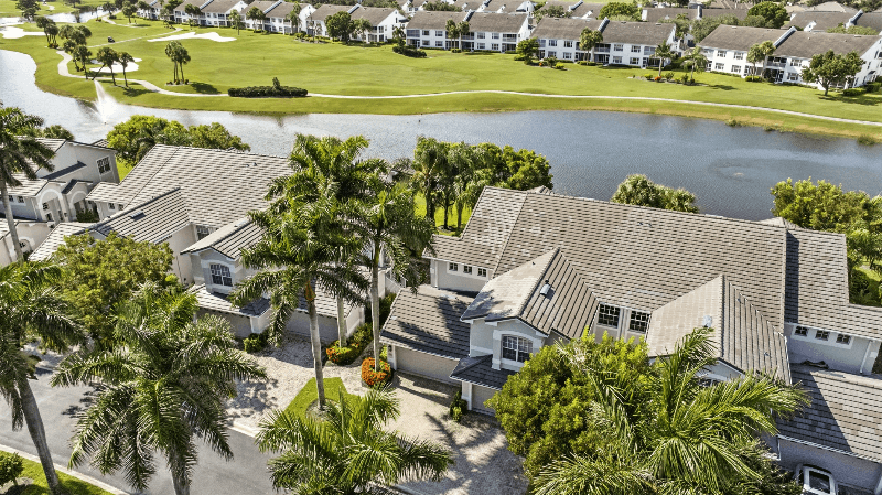 Naples Condo: 6000 Pinnacle Ln