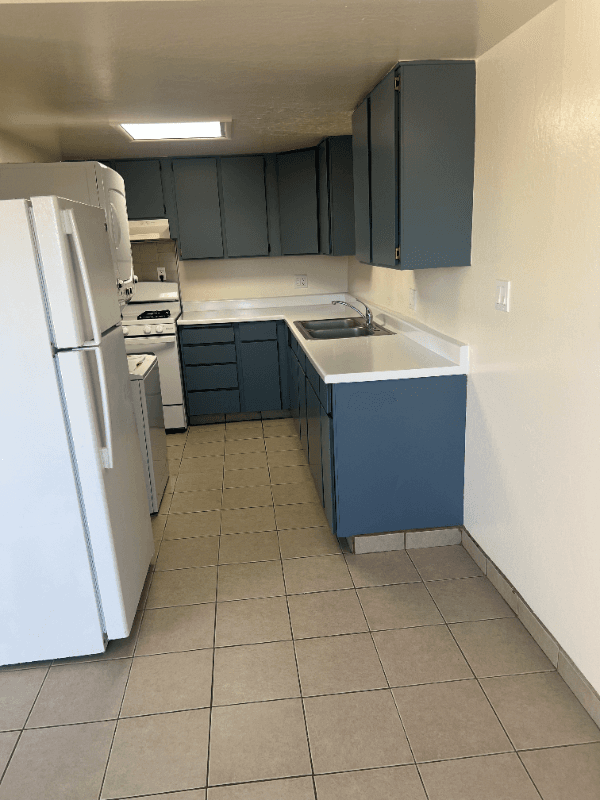 Vallejo House: 240 Holly st