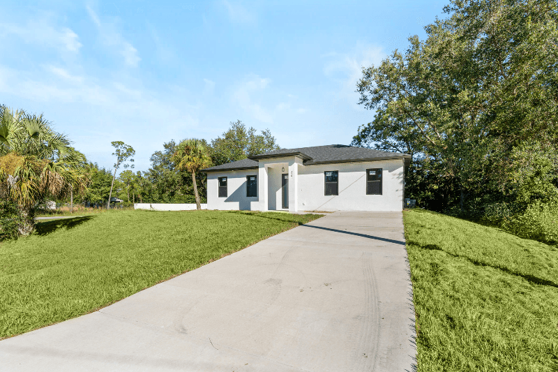 Lehigh Acres House: 3501 E 10 Street
