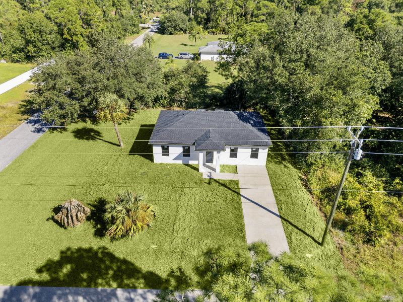 Lehigh Acres House: 3501 E 10 Street