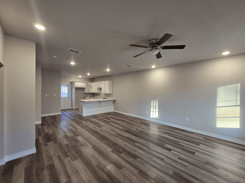 Longview Multiplex: 1215 Fairway Drive