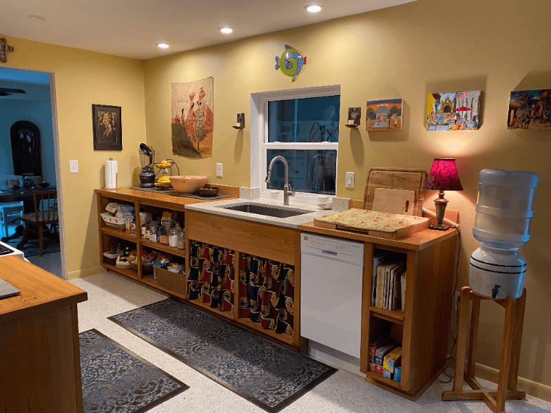 Englewood House: 1620 Manor Road