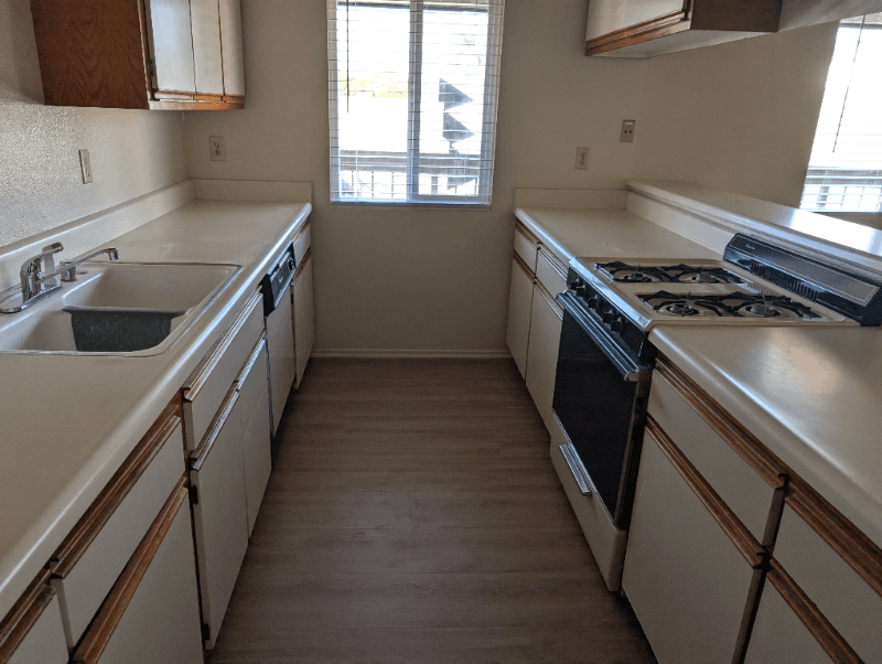 Gardena Apartment: 1328 W Gardena Blvd