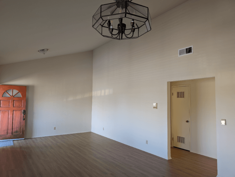 Gardena Apartment: 1328 W Gardena Blvd