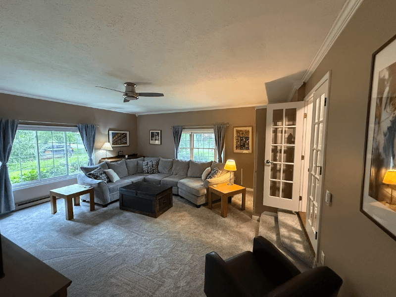 Ypsilanti House: 3329 Maple Dr