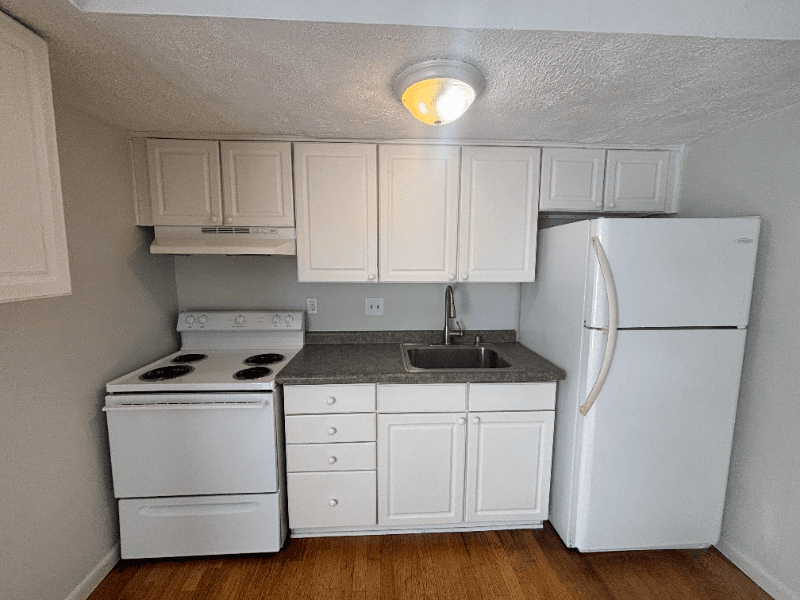 Kalamazoo Townhome: 3522 Kenbrooke Ct.