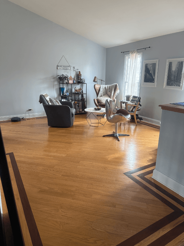 Carol Stream House: 725 Buffalo Circle