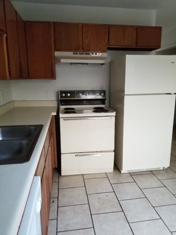 Bryan Apartment: 1102 Verde Dr. Bryan, TX 77801