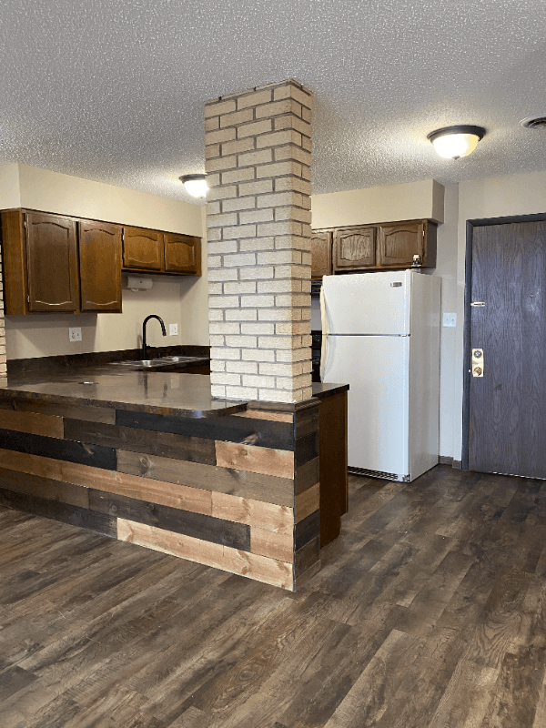 Grand Forks Condo: 3504 11th Ave N.