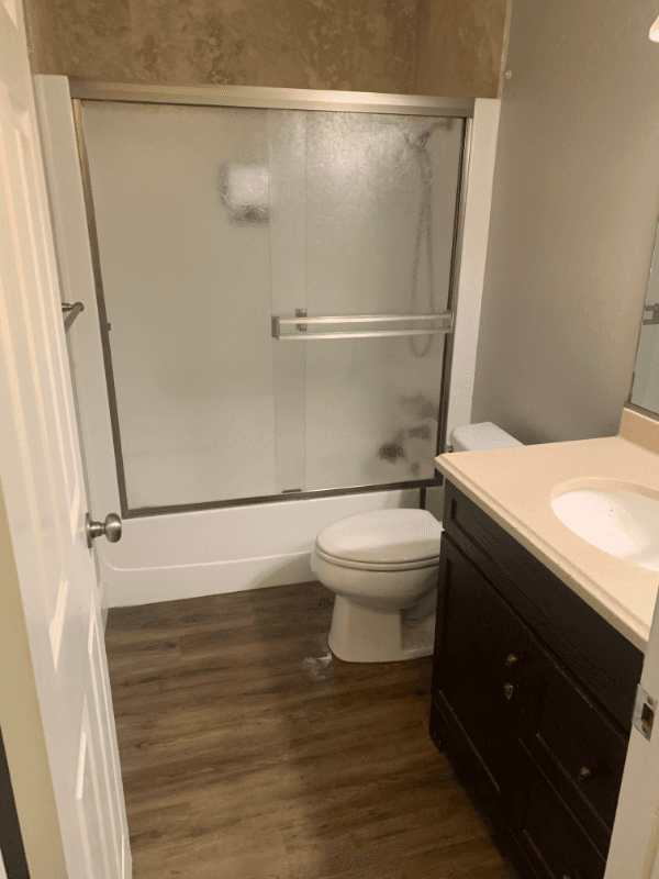 Riverside House: 16180 Washington Street