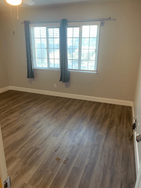 Riverside House: 16180 Washington Street
