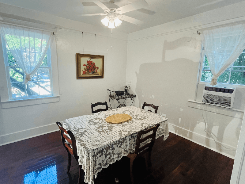 Gainesville House: 1124 NW 4th Street